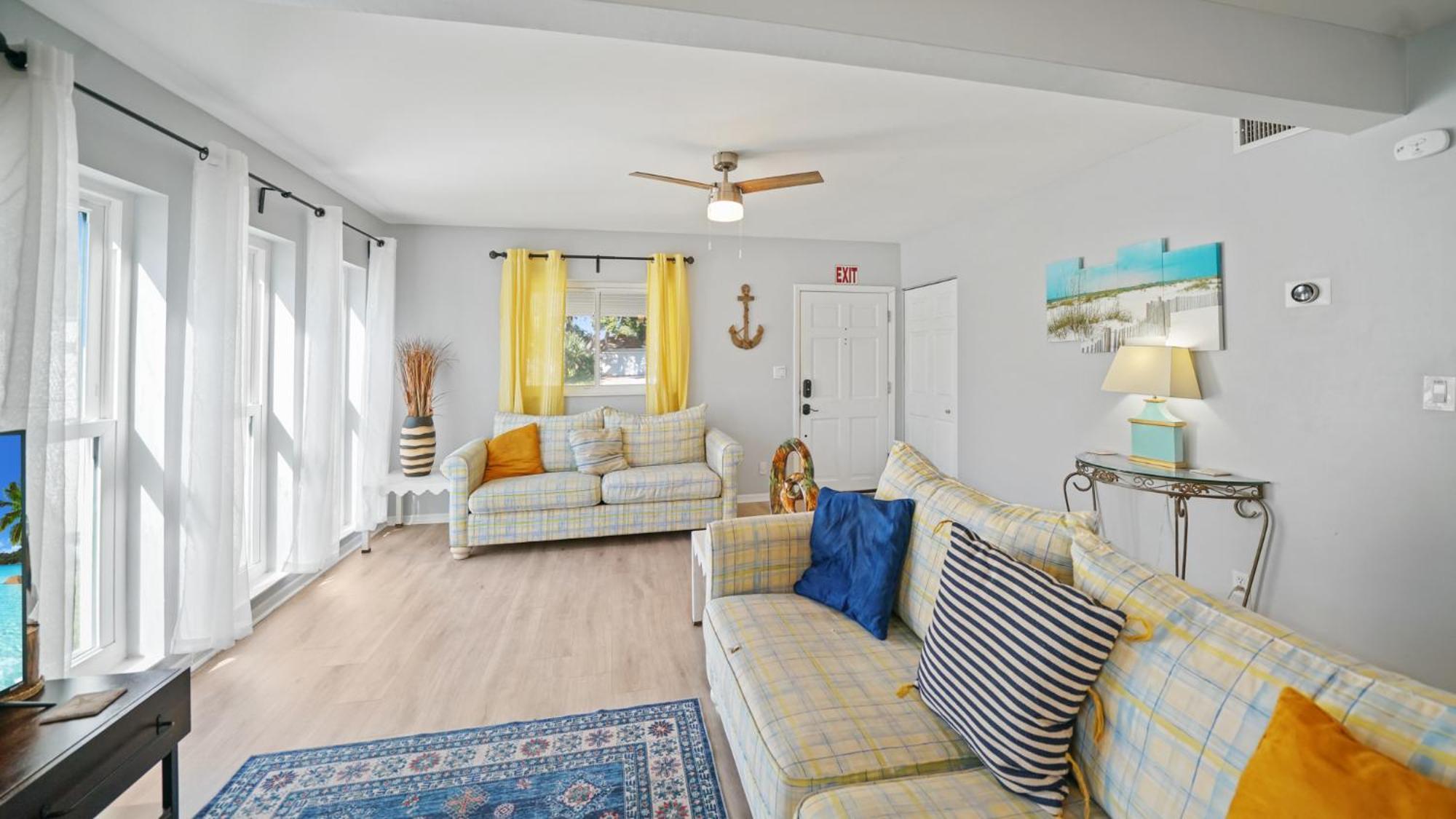 Jacksonville Beach Home - Walk To Beach, Bars & Restaurants - Pet Friendly מראה חיצוני תמונה